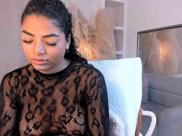 CarlyMonroee webcam