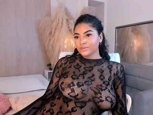 CarlyMonroee webcam