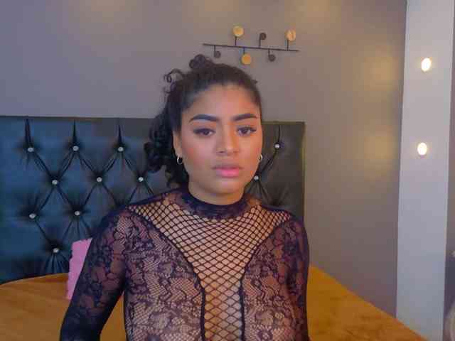 CarlyMonroee webcam