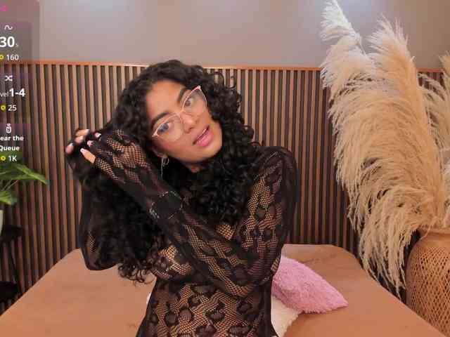CarlyMonroee webcam