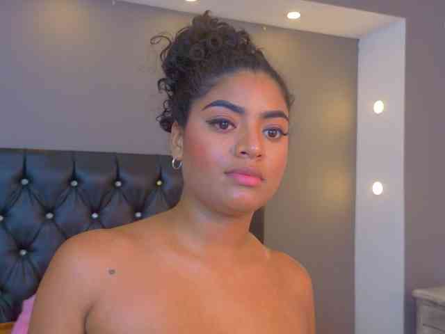 CarlyMonroee webcam