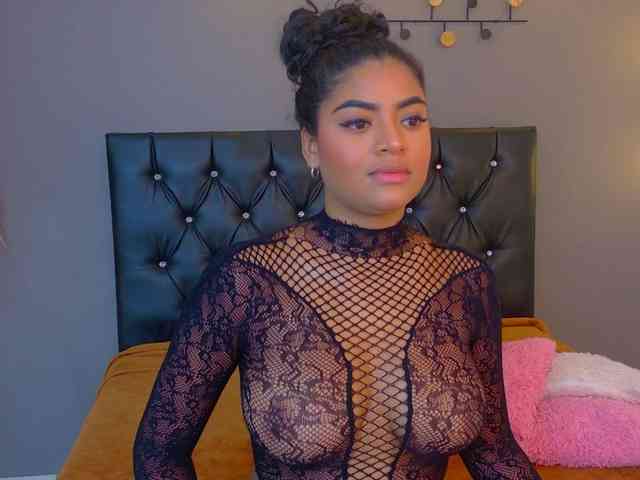 CarlyMonroee webcam
