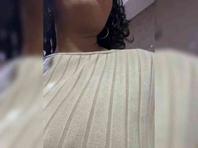 Modelo: CarlyMonroee