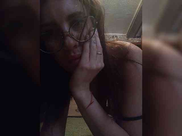 Kira1989 webcam