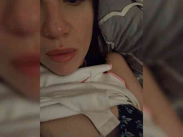 Kira1989 webcam