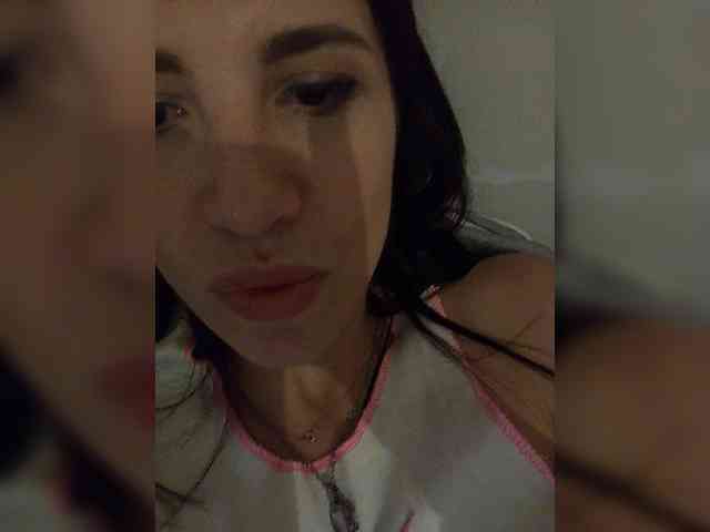 Kira1989 webcam