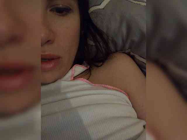 Kira1989 webcam