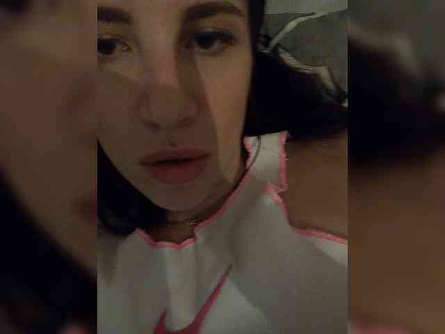 Kira1989 webcam
