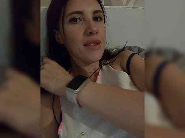 Kira1989 webcam