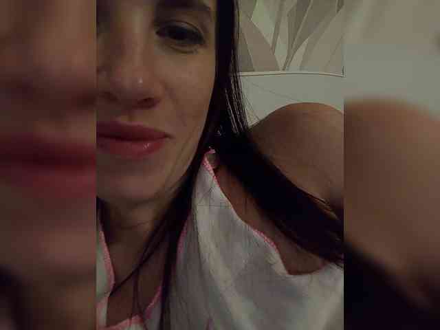 Kira1989 webcam
