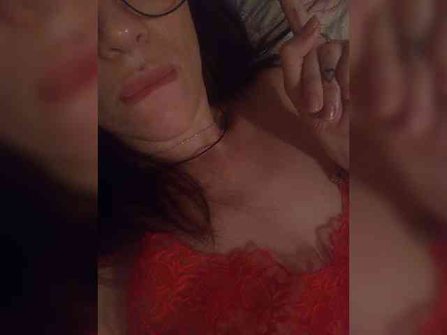 Kira1989 webcam