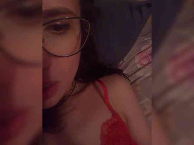 Kira1989 webcam