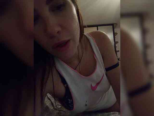 Kira1989 webcam