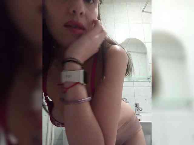 Kira1989 webcam