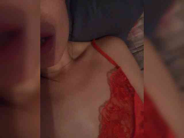 Kira1989 webcam