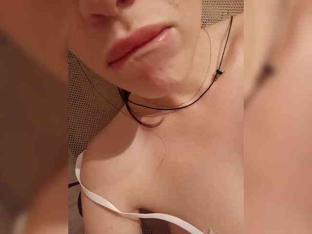 Kira1989 webcam