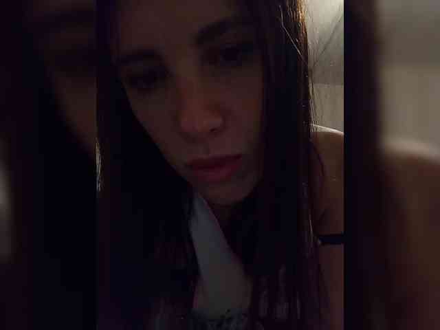 Kira1989 webcam