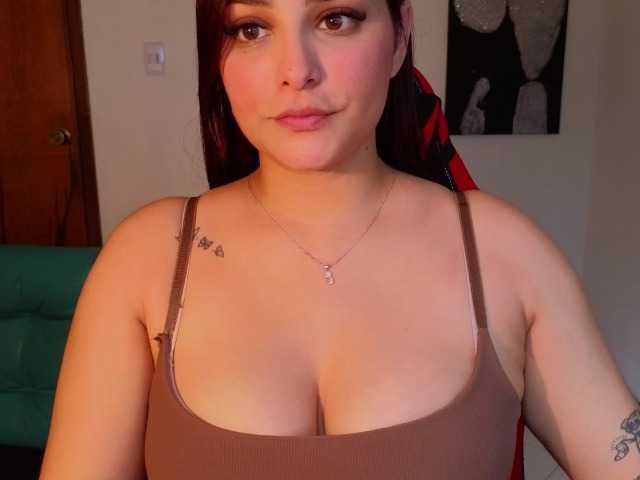 atenea-love live cam on BongaCams
