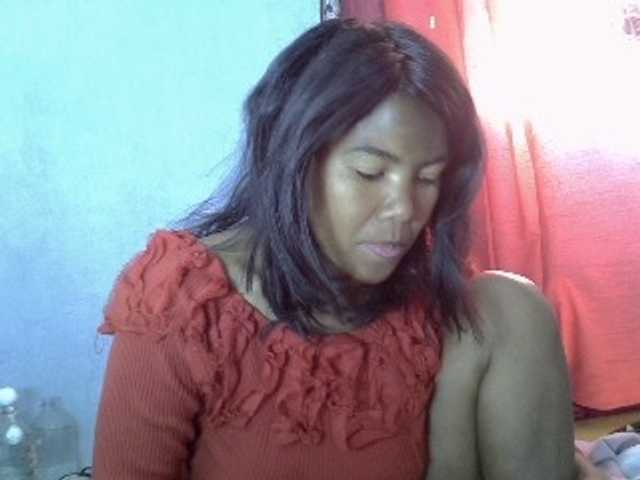 NyHot, live now on BongaCams