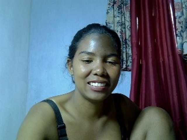 NyHot, en vivo ahora en BongaCams