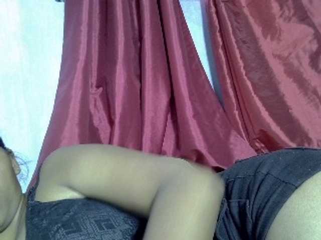 NyHot live cam preview