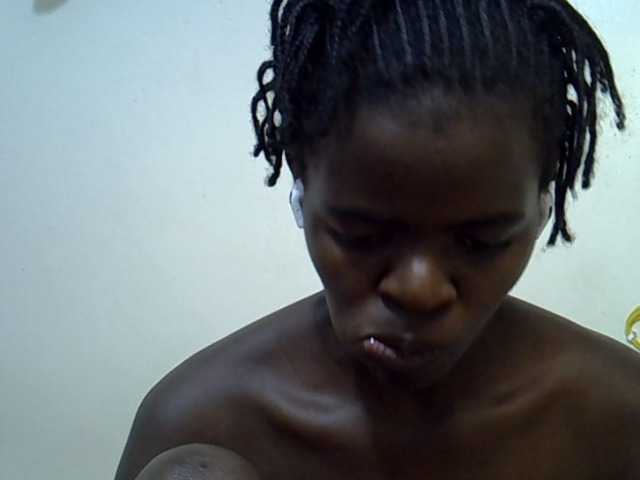 Sweetwn live cam on BongaCams