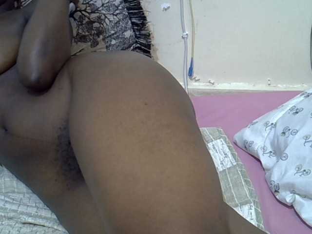 Sweetwn live cam on BongaCams