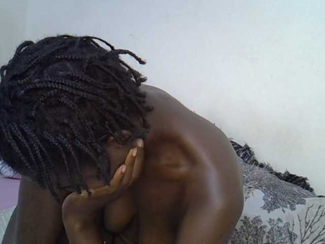 Sweetwn live cam preview