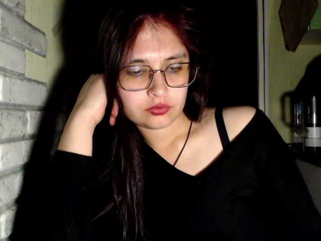 AliceMurzik live cam preview