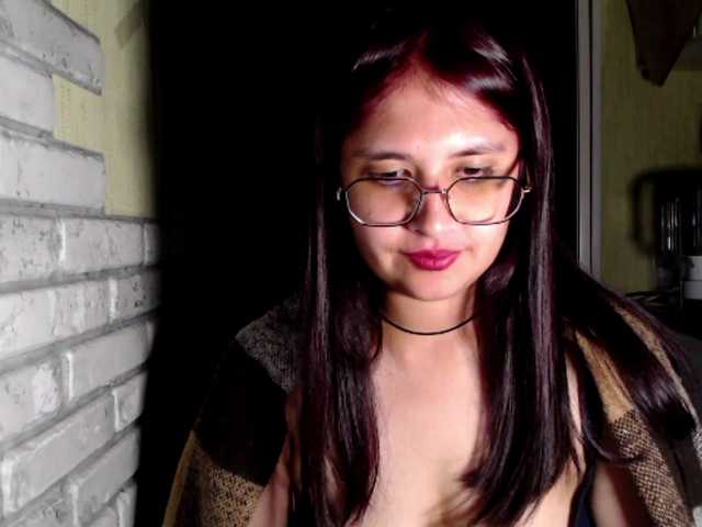 AliceMurzik live cam on BongaCams