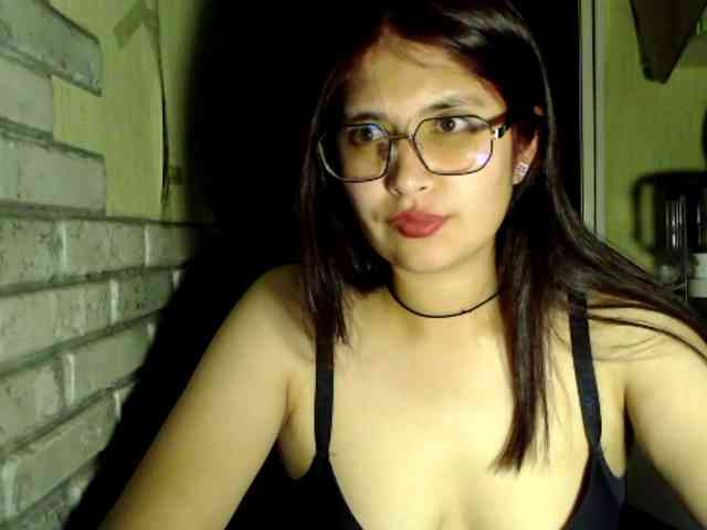 AliceMurzik webcam