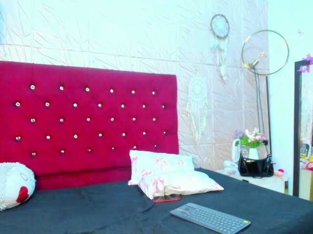 Crystal-Kisss — live trans cam