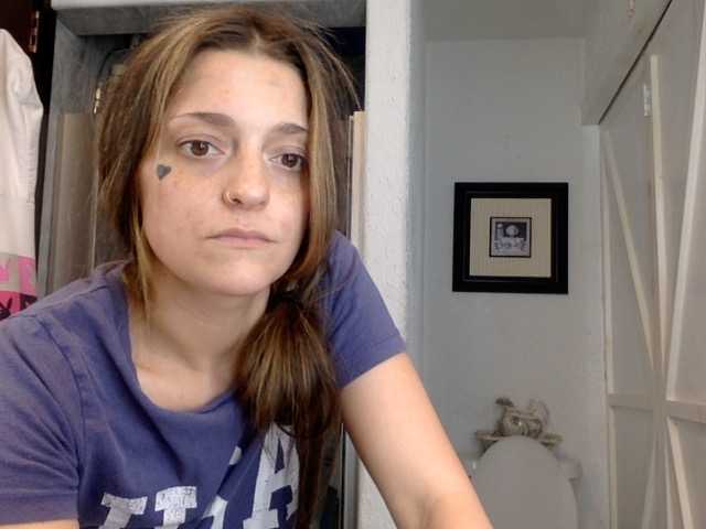 carrdii988 live cam on BongaCams