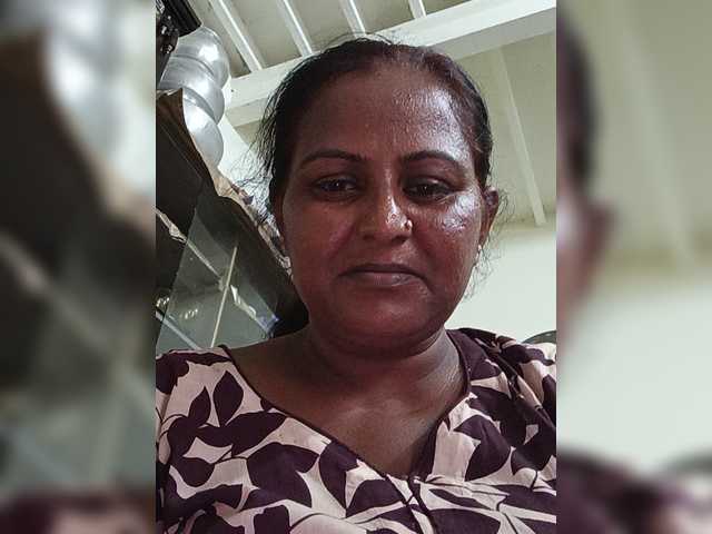 Shazia webcam