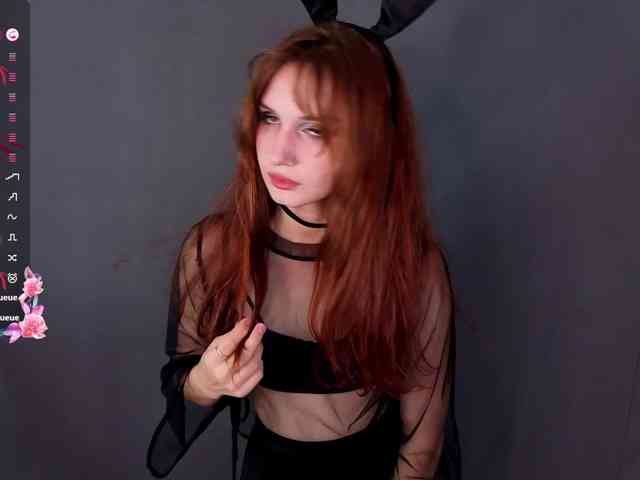 LilyNoirVibe