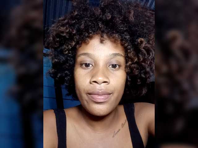 Pretty25 webcam