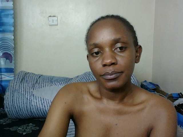 Minimochie live cam on BongaCams