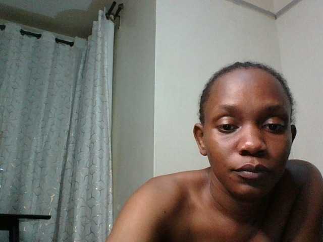 Minimochie live cam on BongaCams