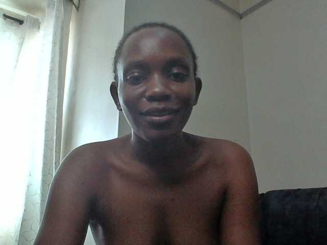 Minimochie live cam on BongaCams