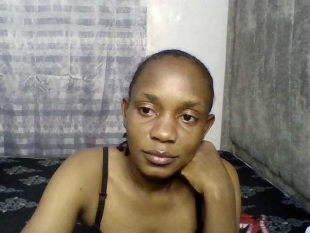 Minimochie live cam on BongaCams