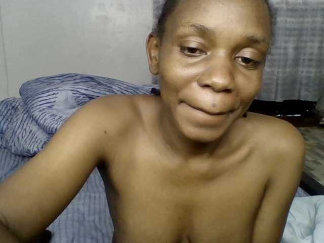 Minimochie live cam on BongaCams
