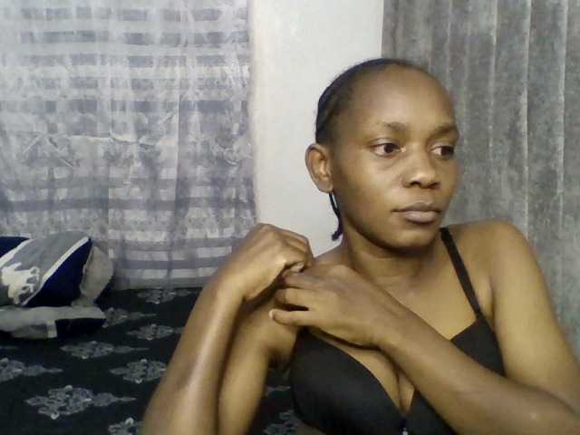 Minimochie live cam on BongaCams