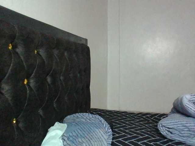 Minimochie live cam on BongaCams