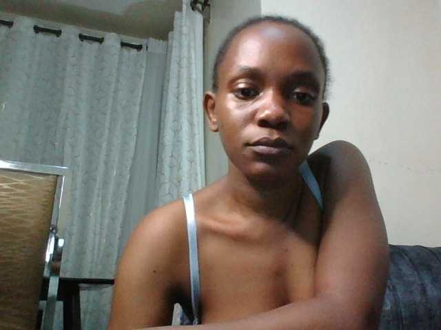 Minimochie live cam on BongaCams