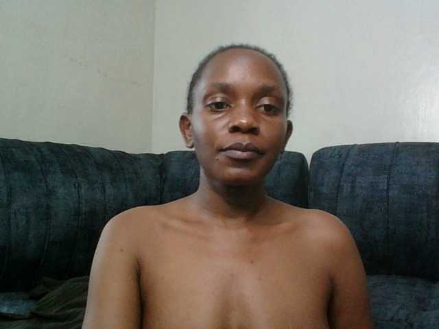 Minimochie live cam on BongaCams