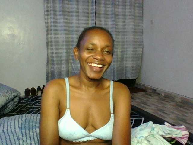 Minimochie live cam on BongaCams