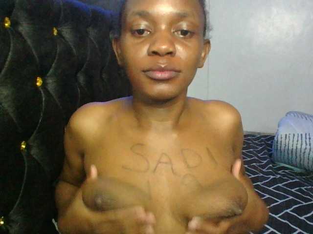 Minimochie live cam on BongaCams