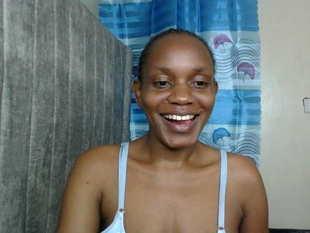 Minimochie live cam on BongaCams