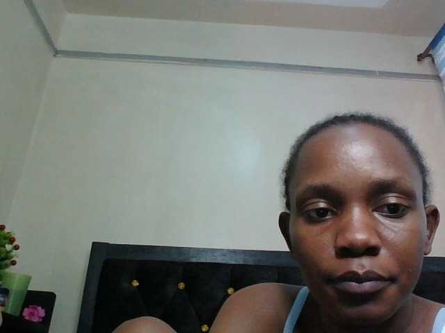 Minimochie live cam on BongaCams