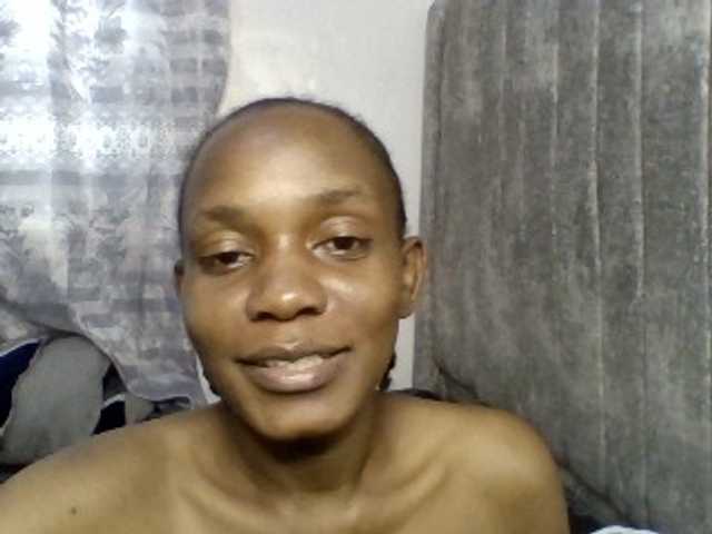 Minimochie live cam on BongaCams